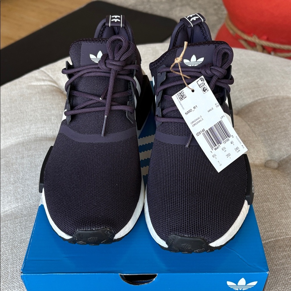 Adidas Men's Navy and White Sneakers - Picture 2 of 8